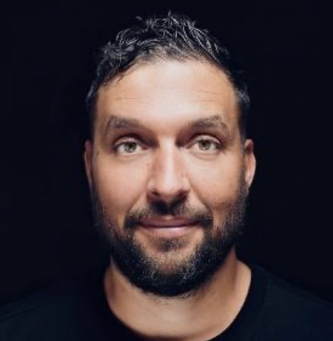 Hassan Arouri – Founder & personal contact